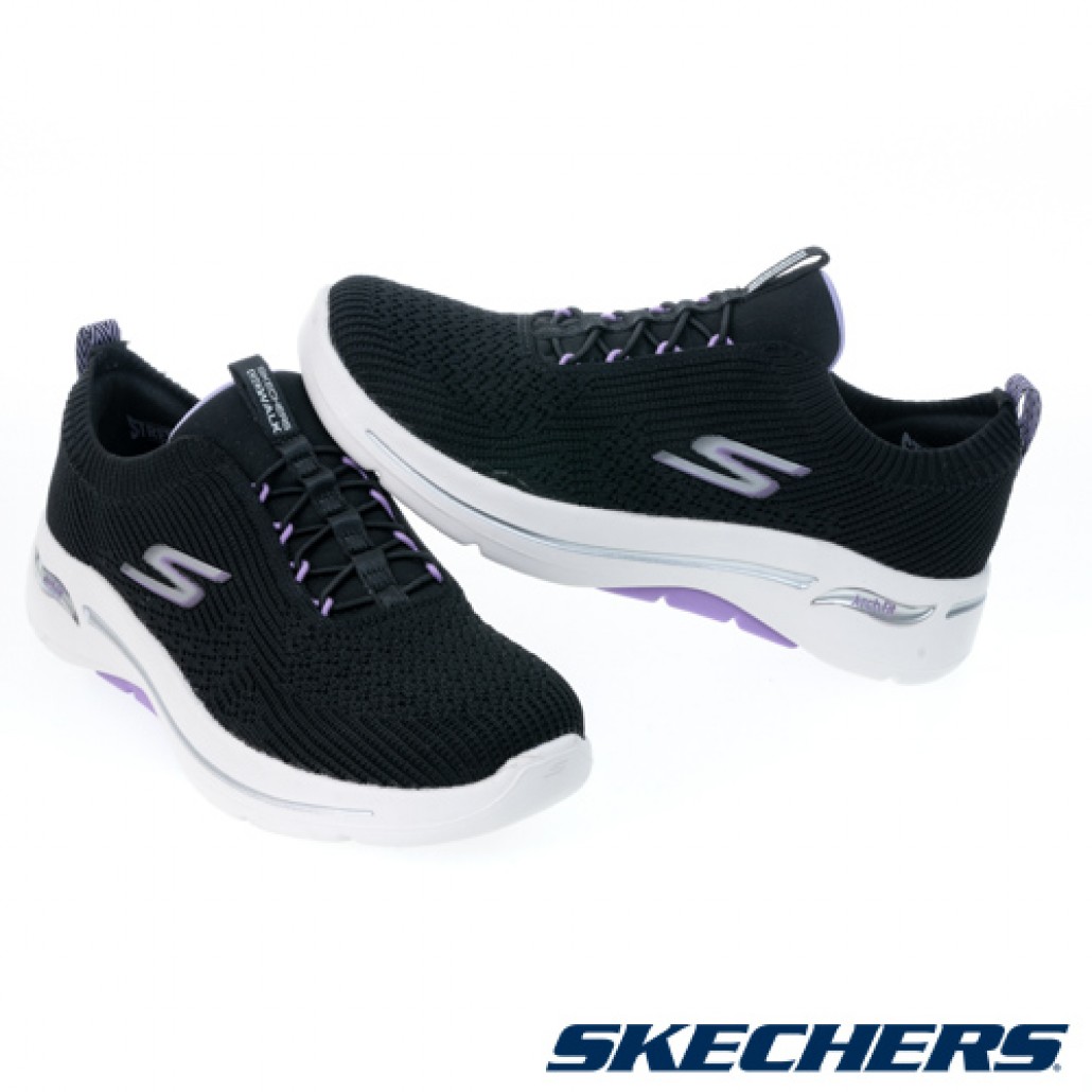 skechers_20230407232813_711540.jpg