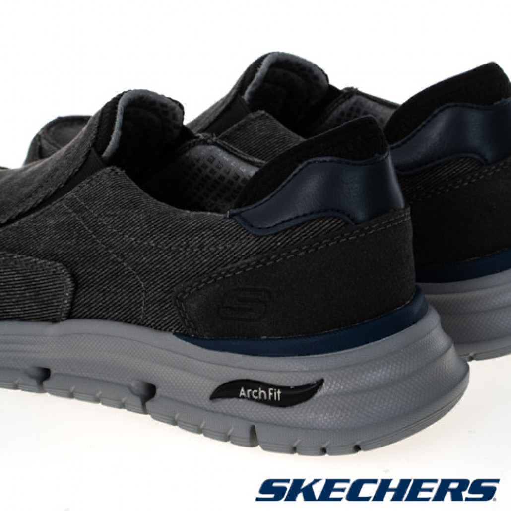 skechers_20230428105240_174456.jpg