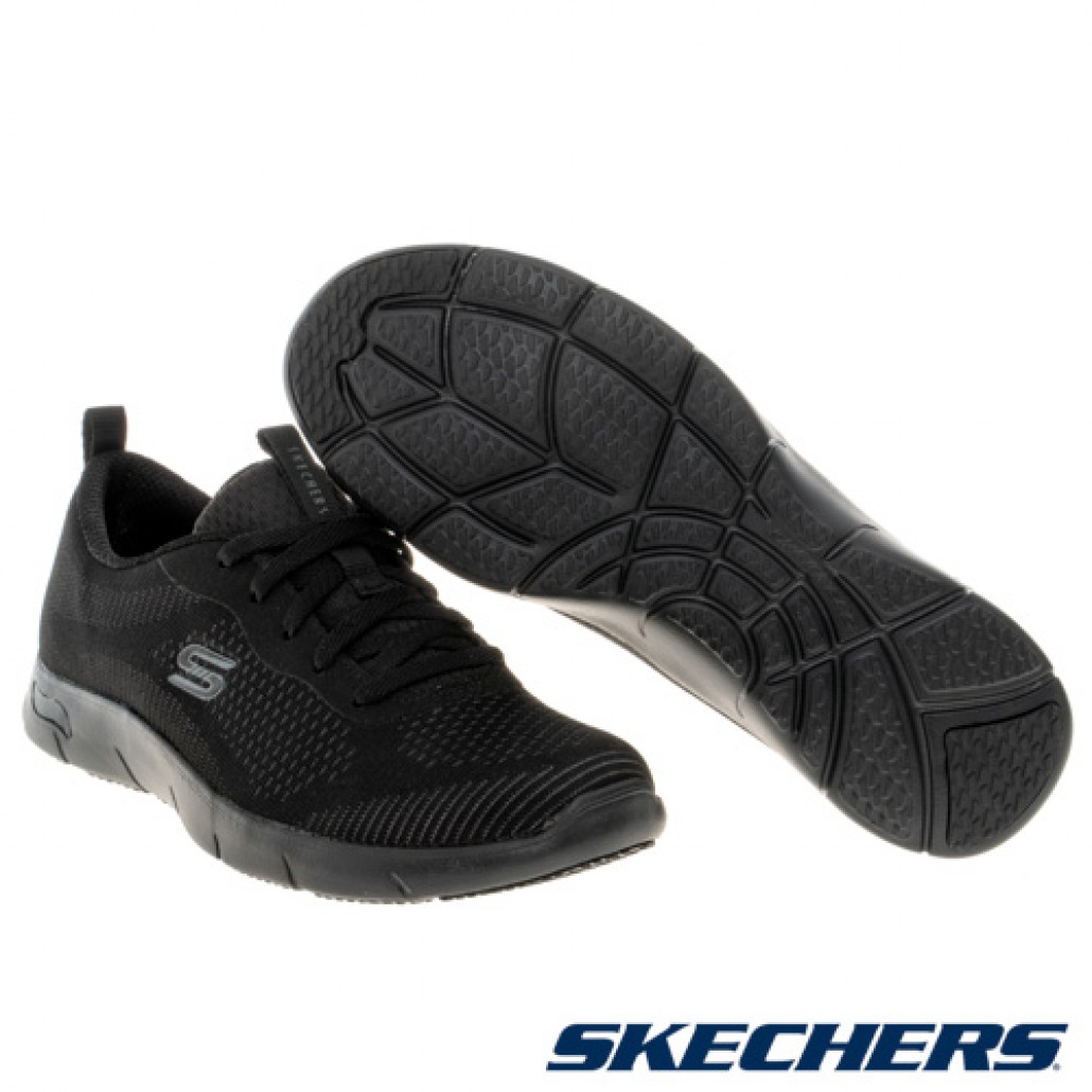 skechers_20230509103832_662538.jpg