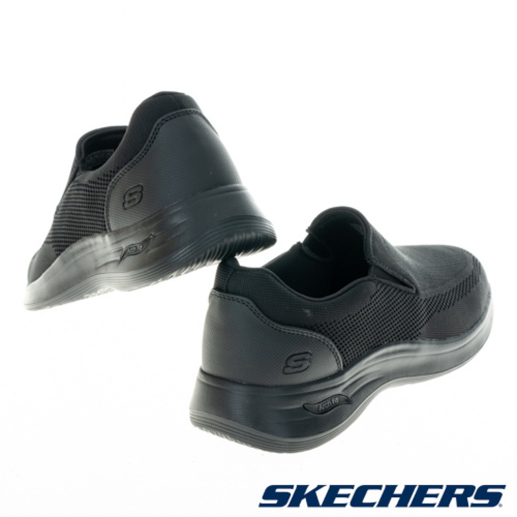 skechers_20230718101742_122200.JPG