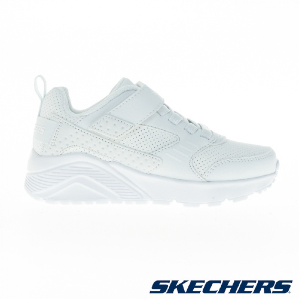 skechers_20230718101815_874133.JPG