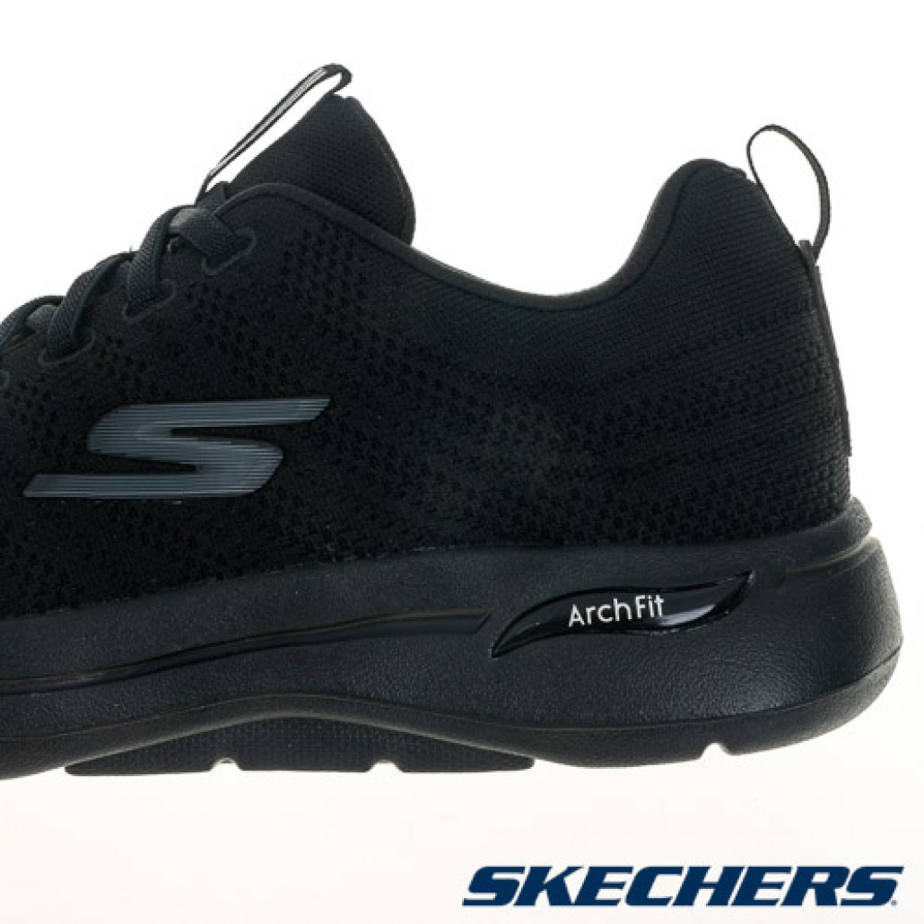 skechers_20231031174027_401481.jpg