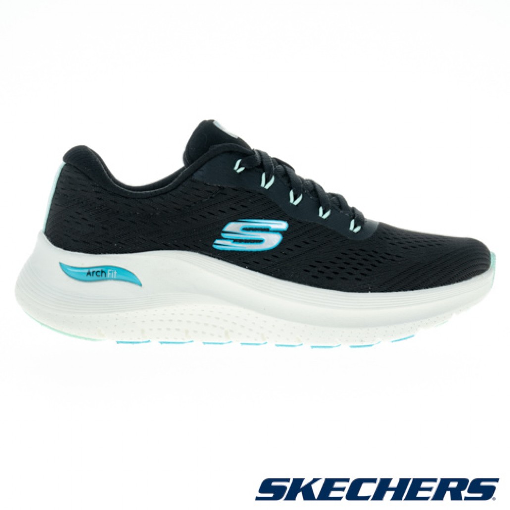 skechers_20231208010116_686950.jpg