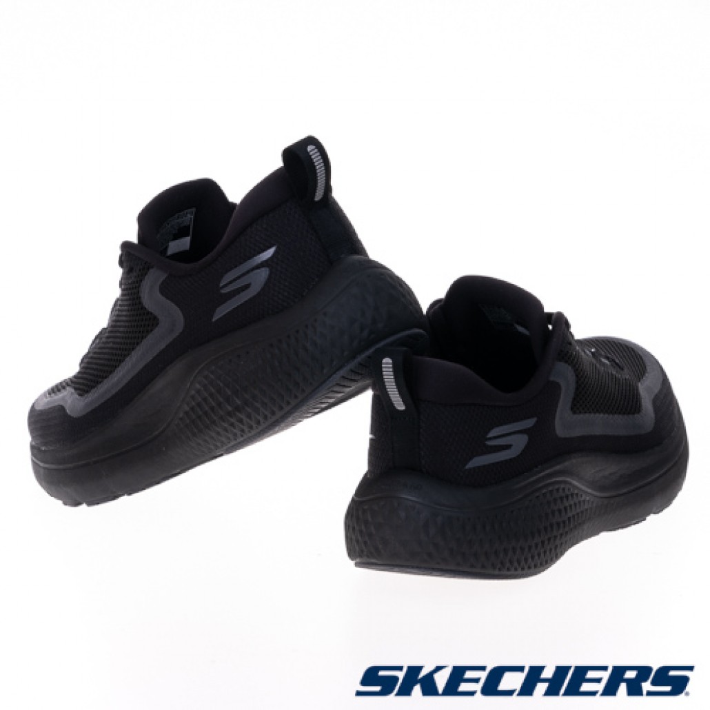 skechers_20240711181951_779855.jpg