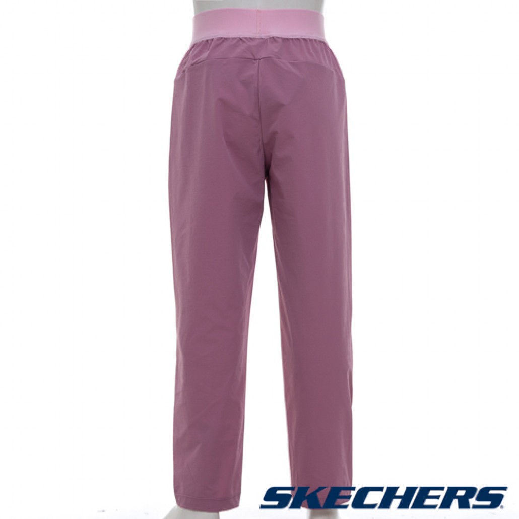 skechers_20240918172706_697650.jpg