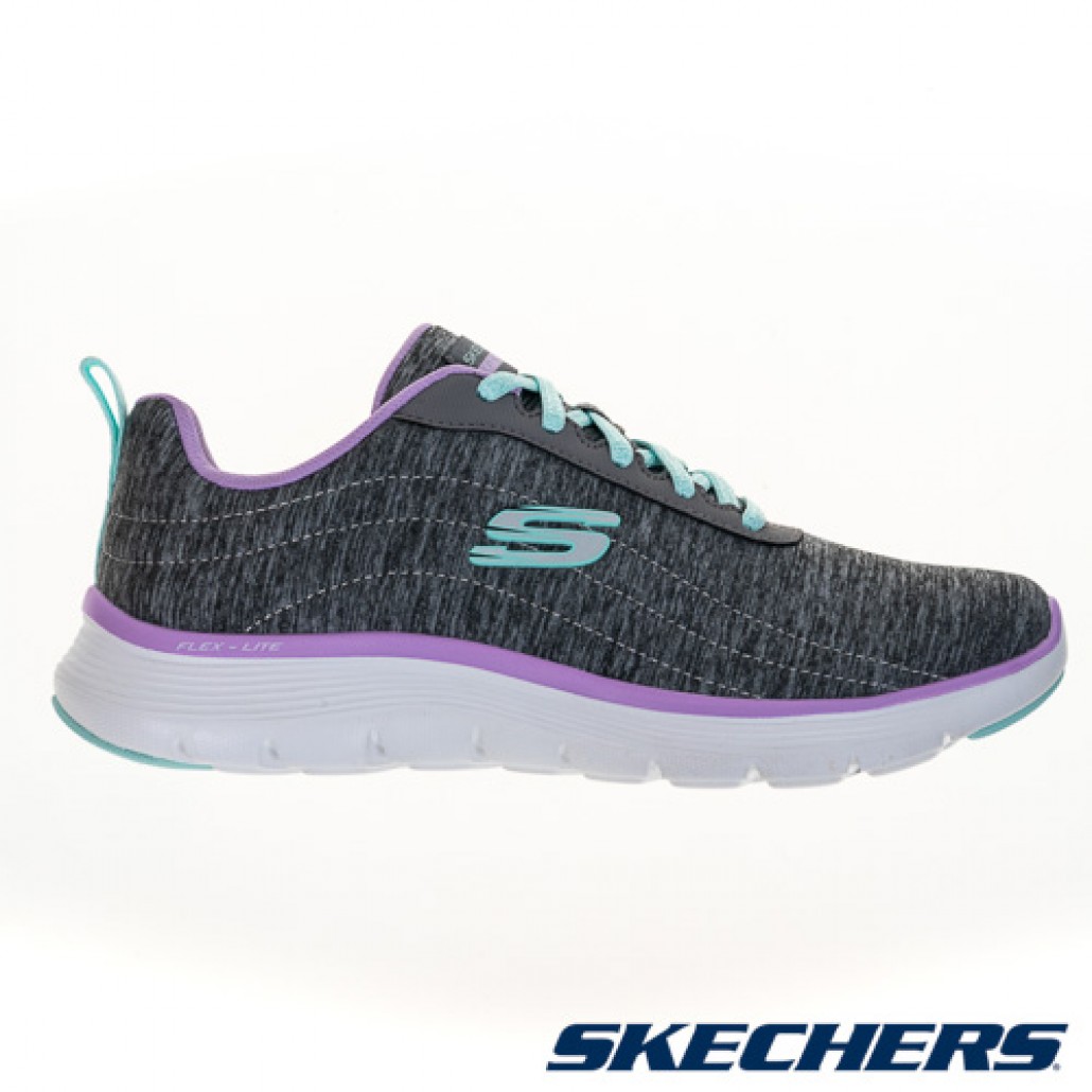 skechers_20241028173155_864335.jpg