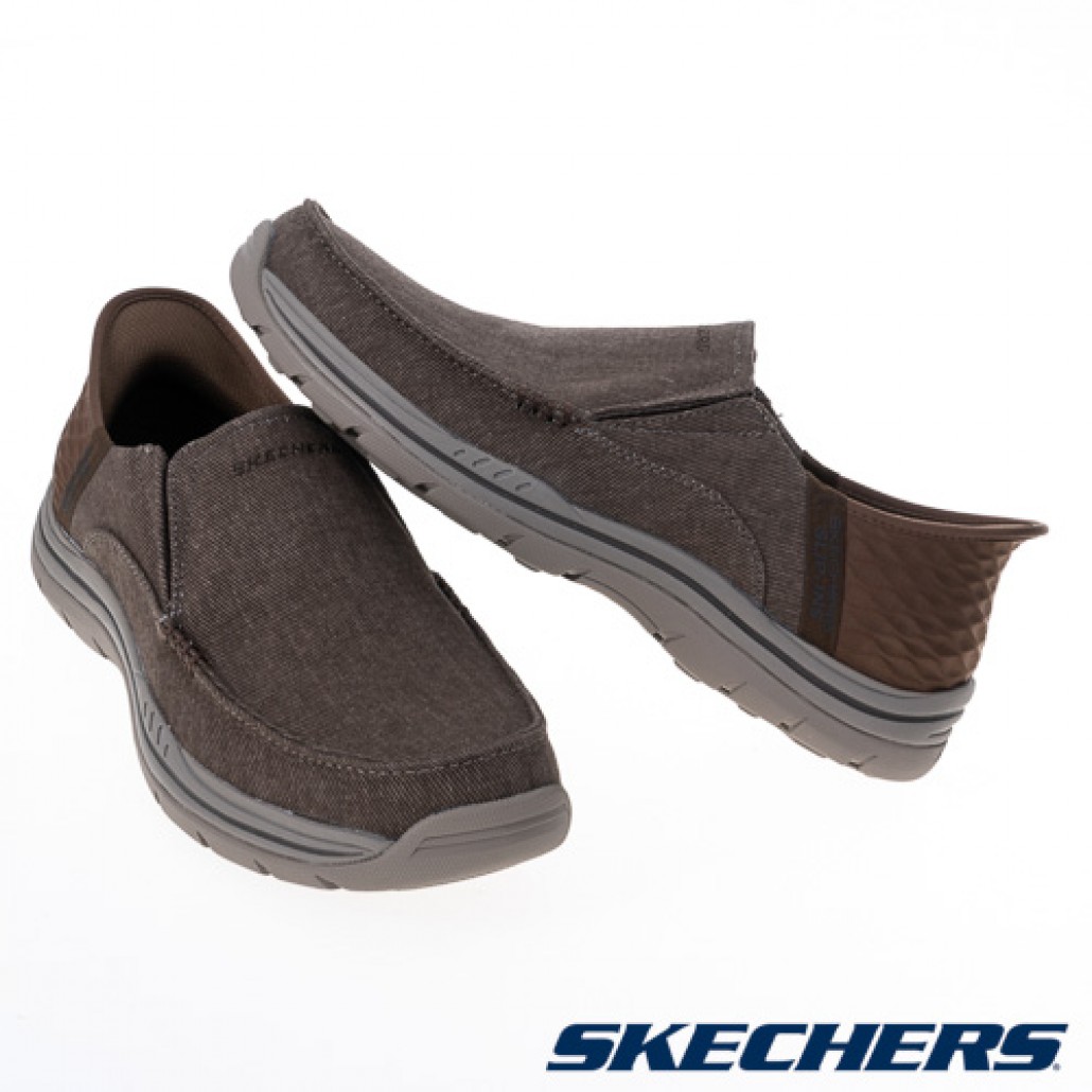 skechers_20241028173226_526965.jpg