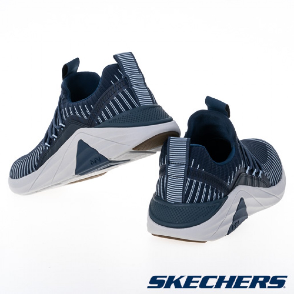 skechers_20241028173231_965079.jpg