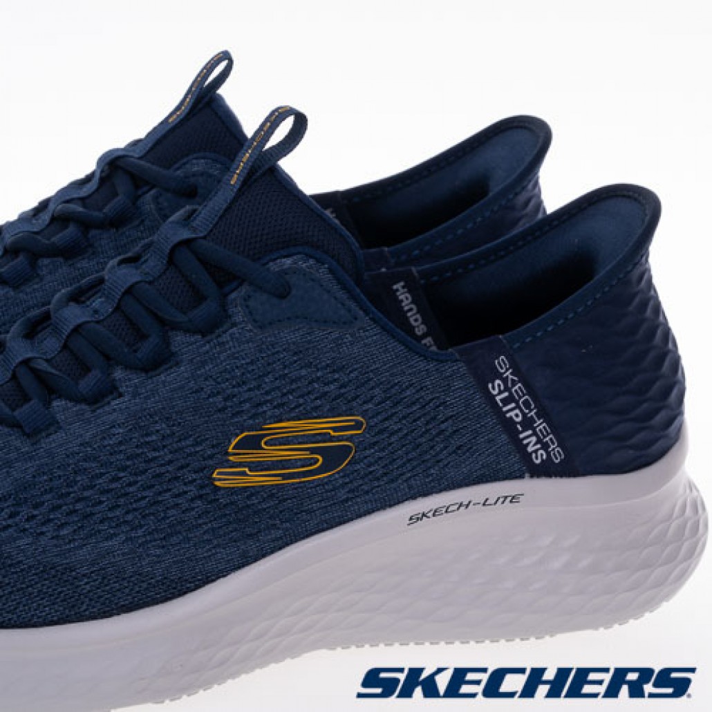 skechers_20241029184229_891313.jpg