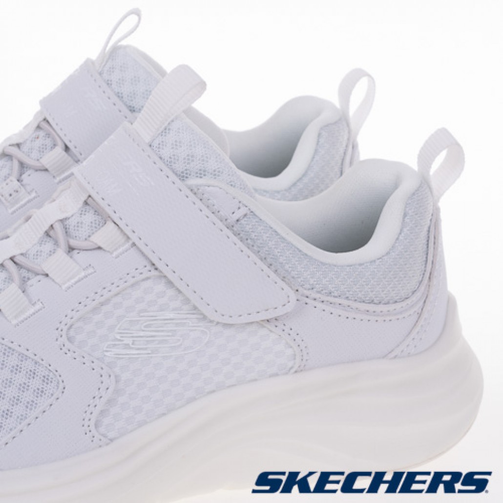 skechers_20241029184241_850819.jpg