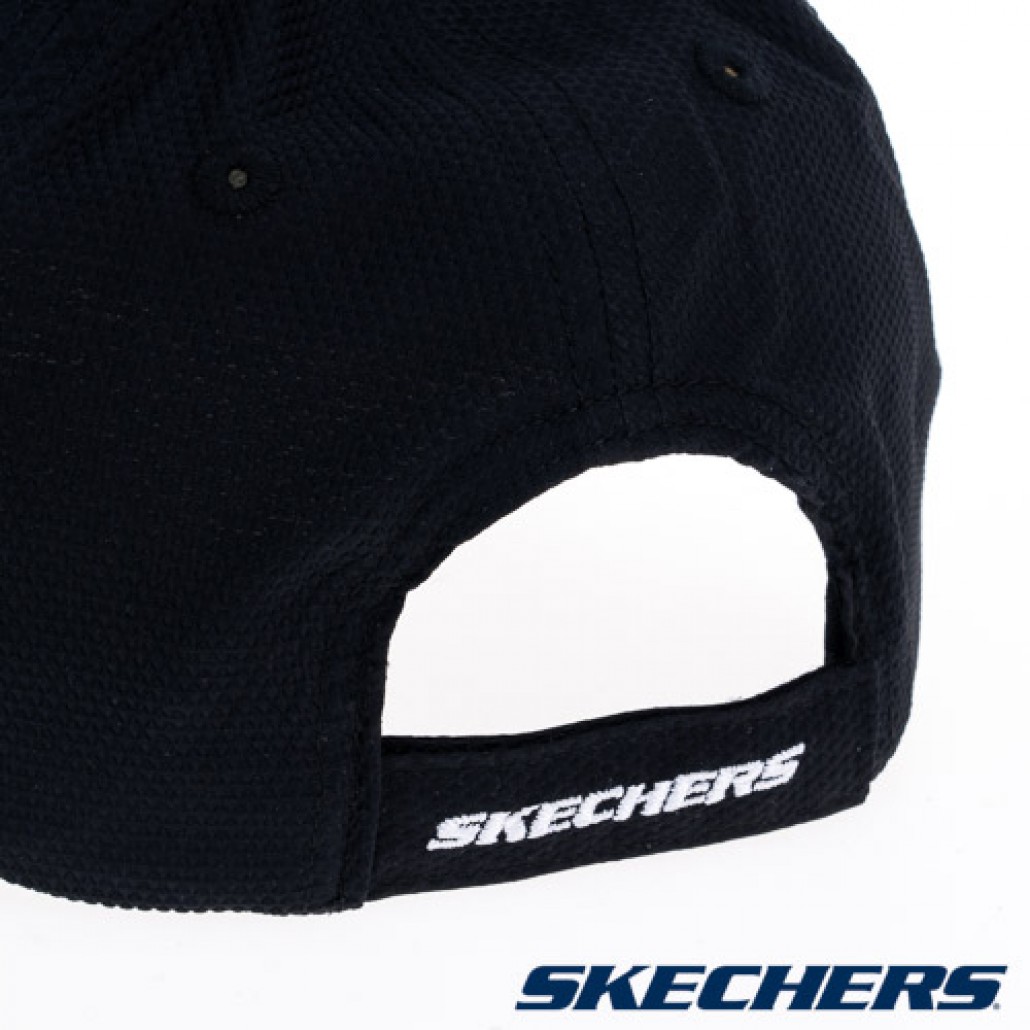 skechers_20241029184355_578710.jpg