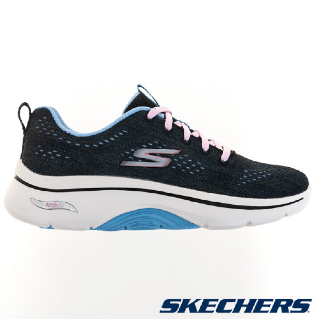 skechers_20250704184622_211135.jpg