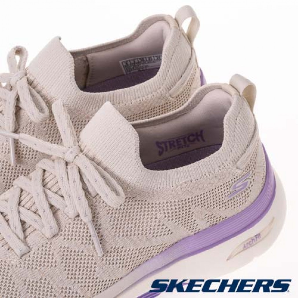 skechers_20250709103036_788110.jpg