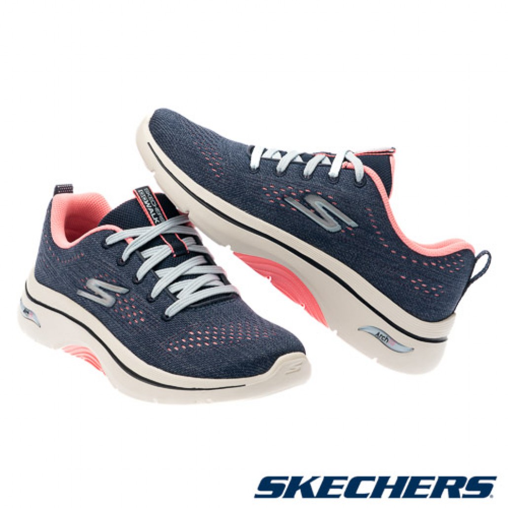 skechers_20250814155130_209122.jpg