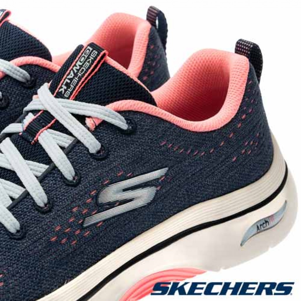 skechers_20250814155131_322122.jpg