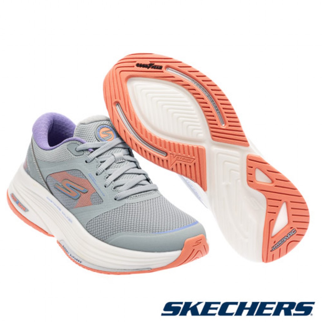 skechers_20250814155219_123462.jpg