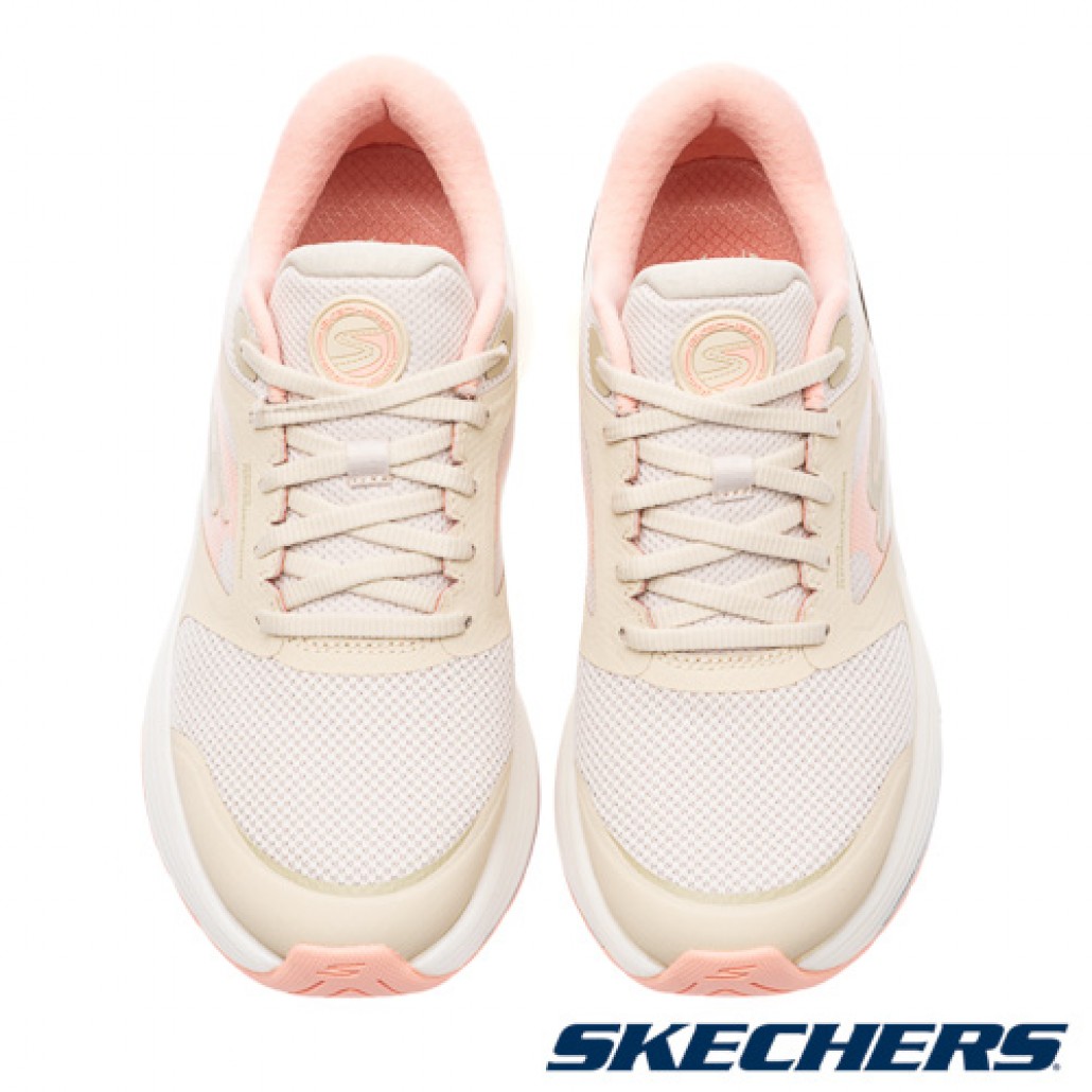 skechers_20250814155220_923838.jpg