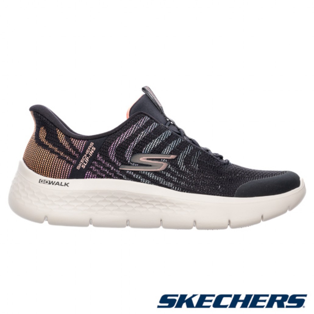 skechers_20250814155221_806957.jpg