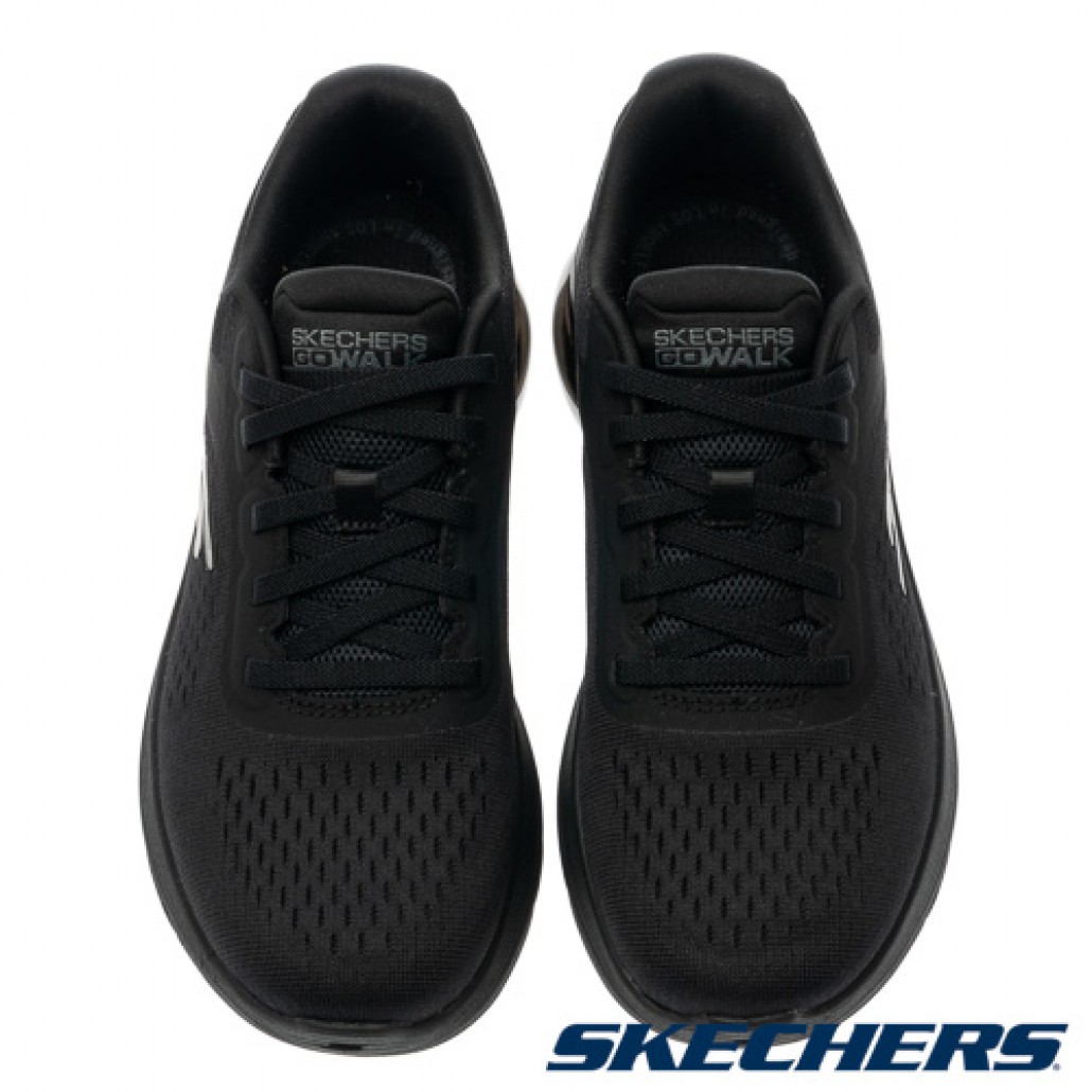 skechers_20250816125401_425819.jpg