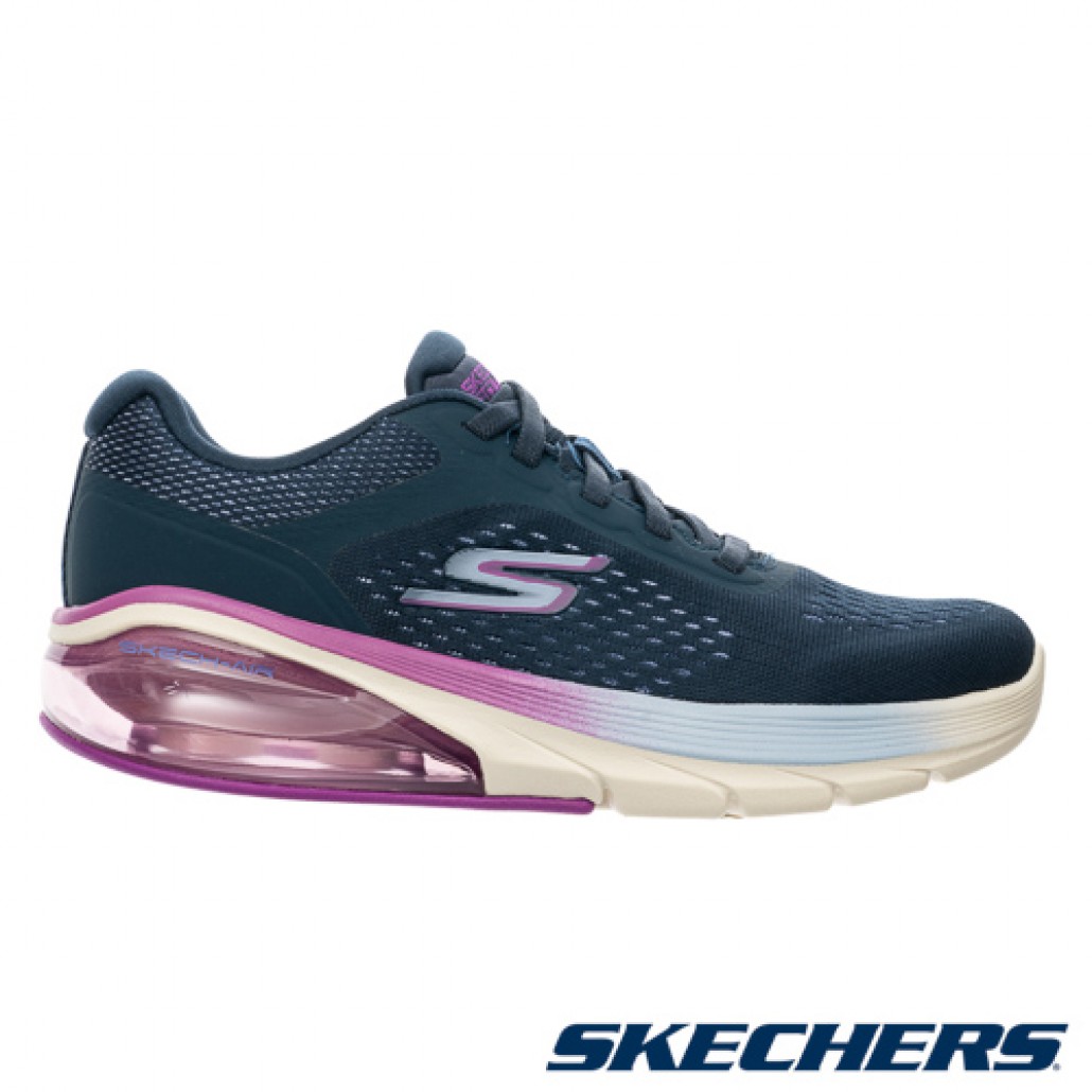 skechers_20250816125402_692274.jpg