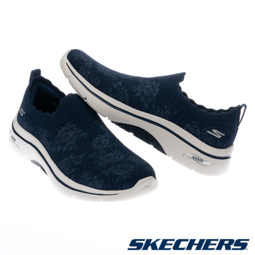 skechers_20250816125450_243589.jpg