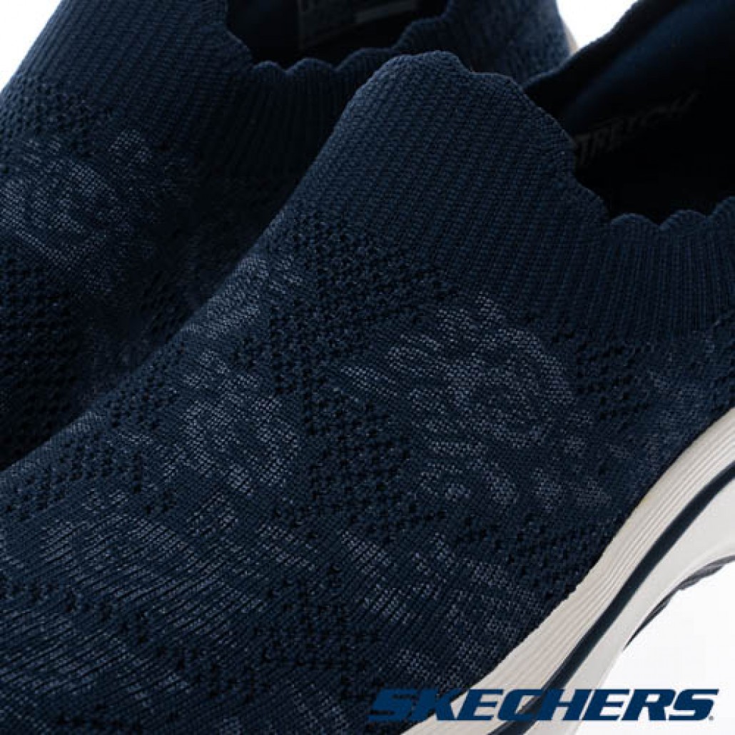 skechers_20250816125451_881606.jpg
