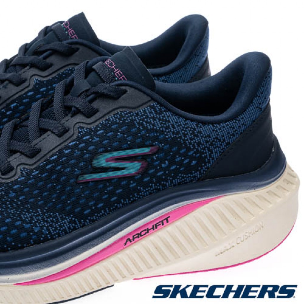 skechers_20250816125452_551387.jpg