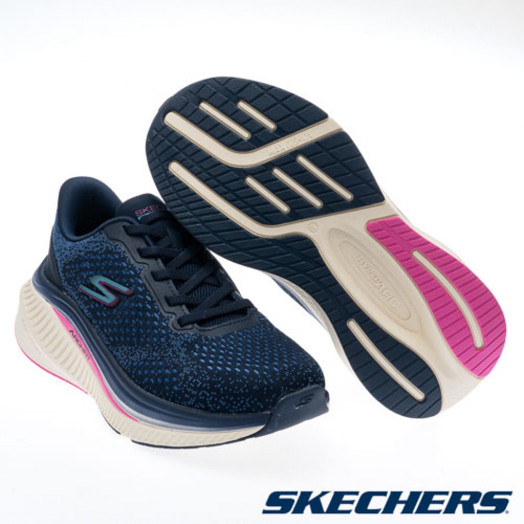 skechers_20250816125452_592381.jpg