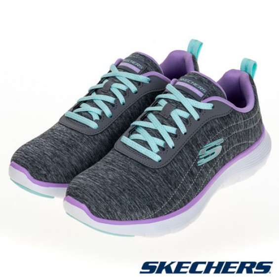 skechers_20241028173155_656570.jpg
