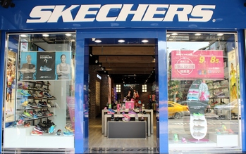 the closest skechers shoe store