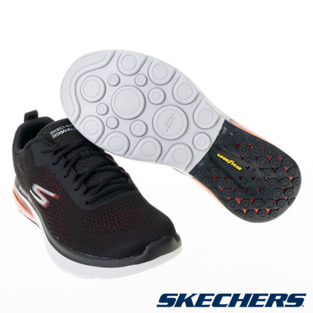 skechers_20220405185503_227685.jpg