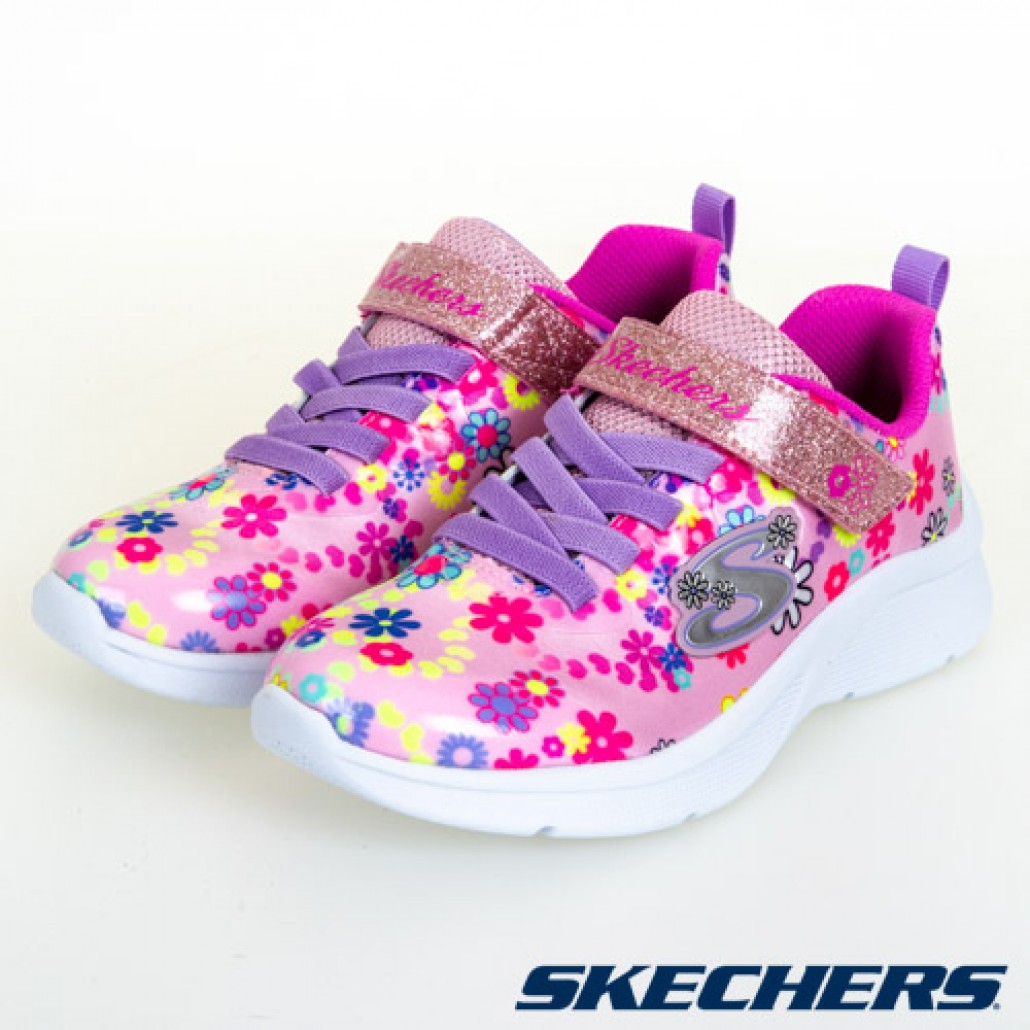 skechers_20220803134916_823284.jpg