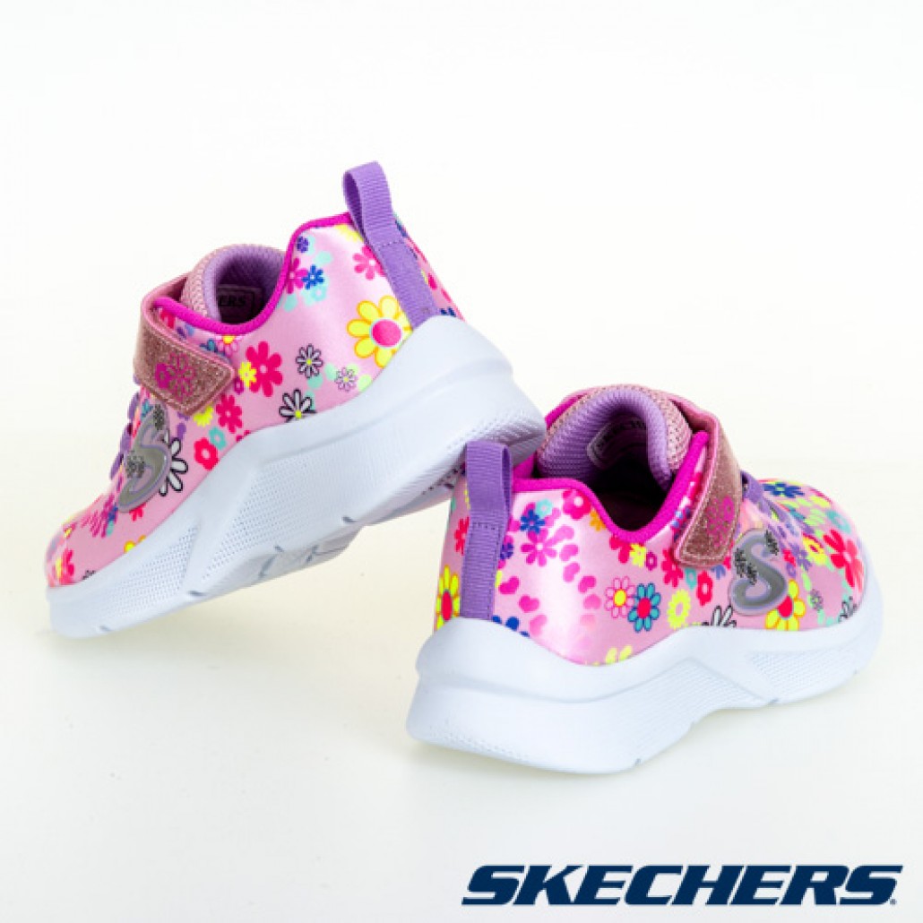 skechers_20220803134918_854752.jpg