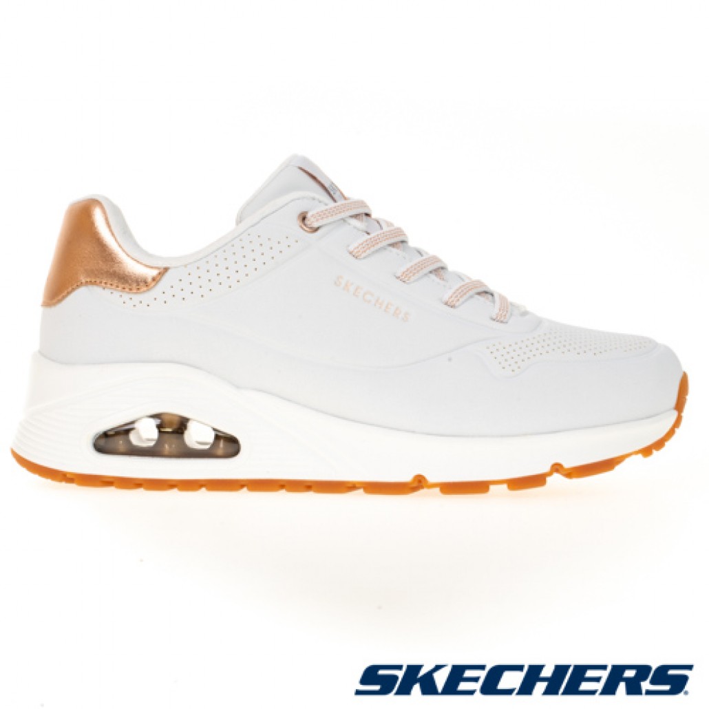 skechers_20221204183433_217677.jpg