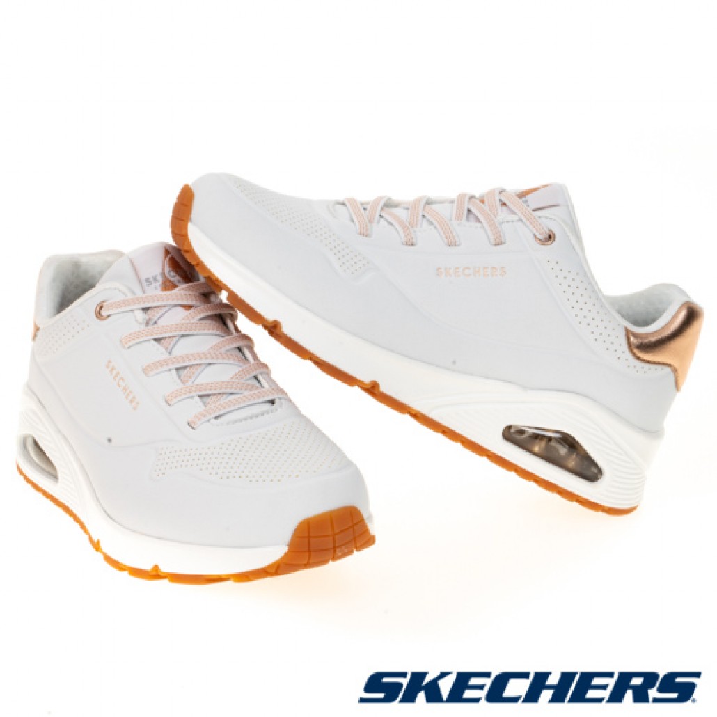 skechers_20221204183433_847972.jpg