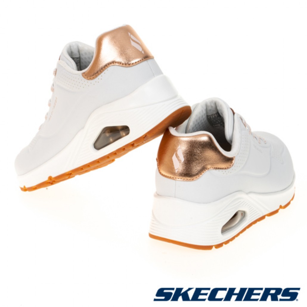 skechers_20221204183434_904707.jpg