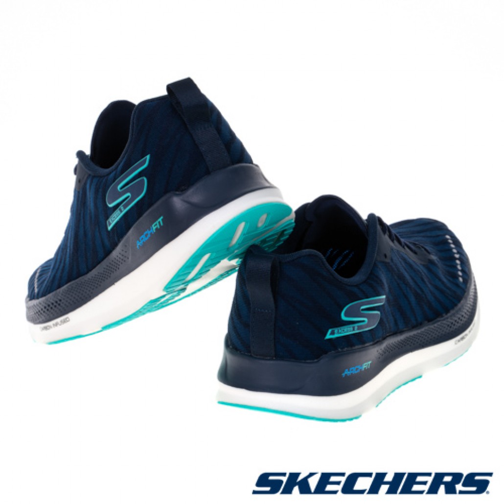 skechers_20221204183515_687326.jpg