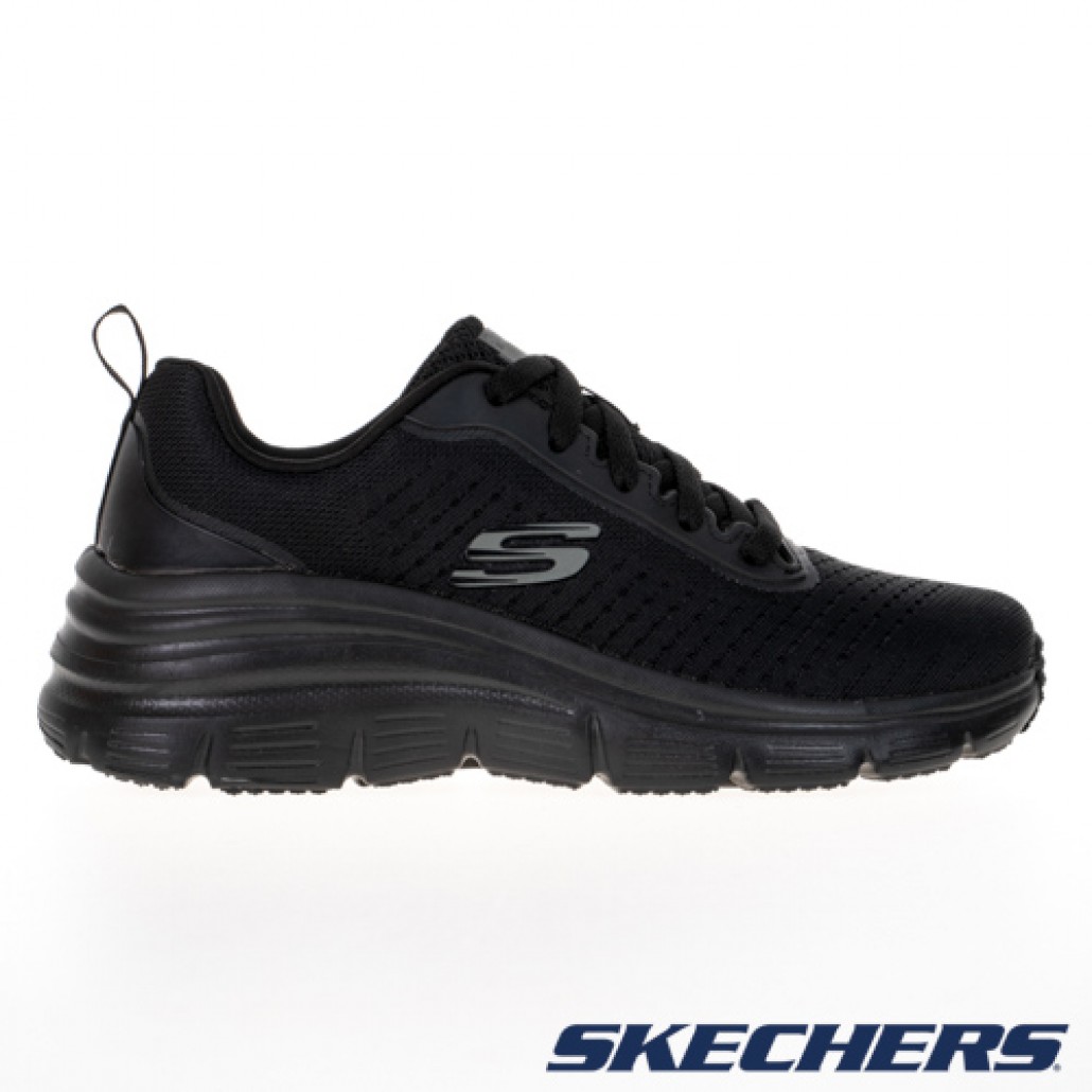 skechers_20221204212144_294706.jpg