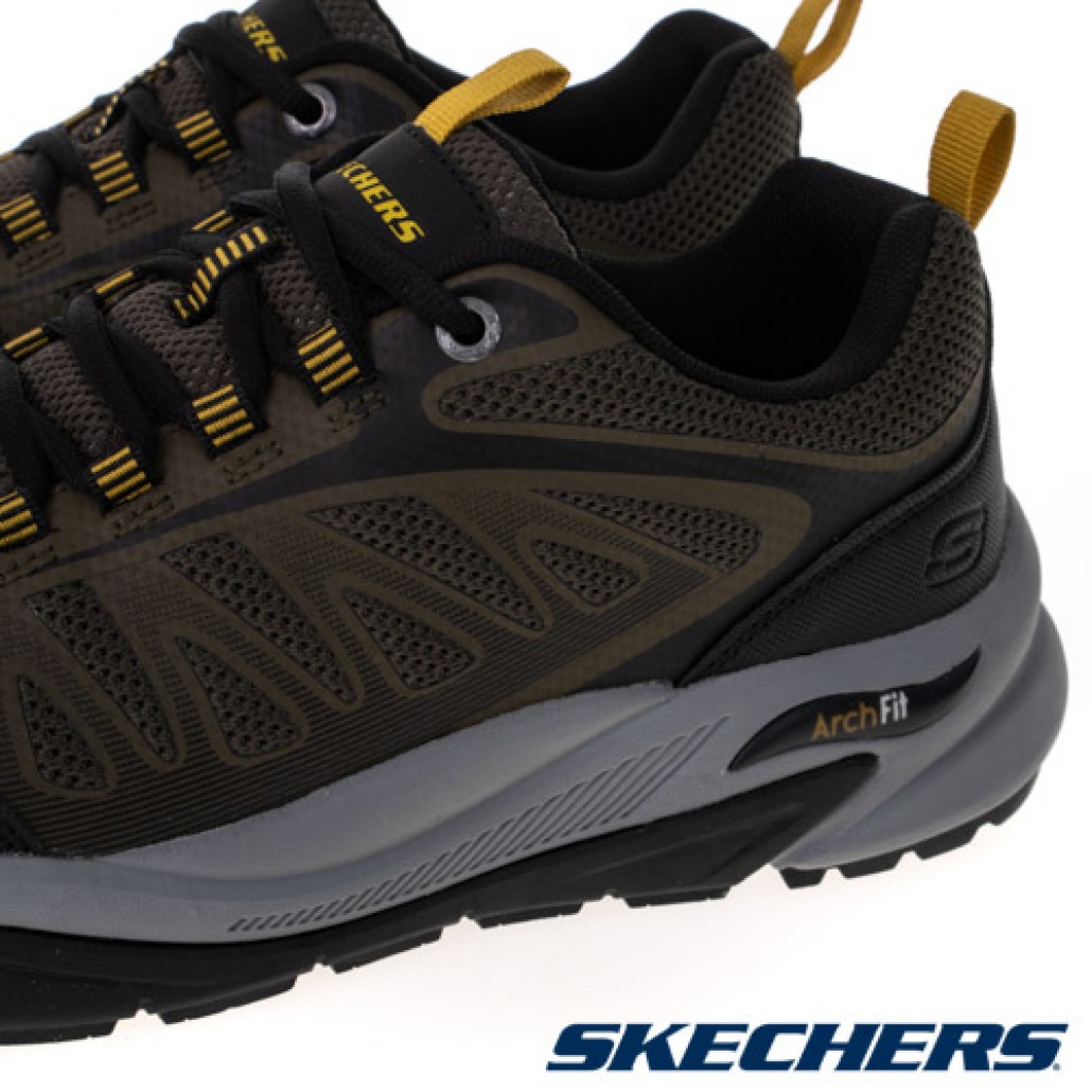 skechers_20221204212210_876120.jpg