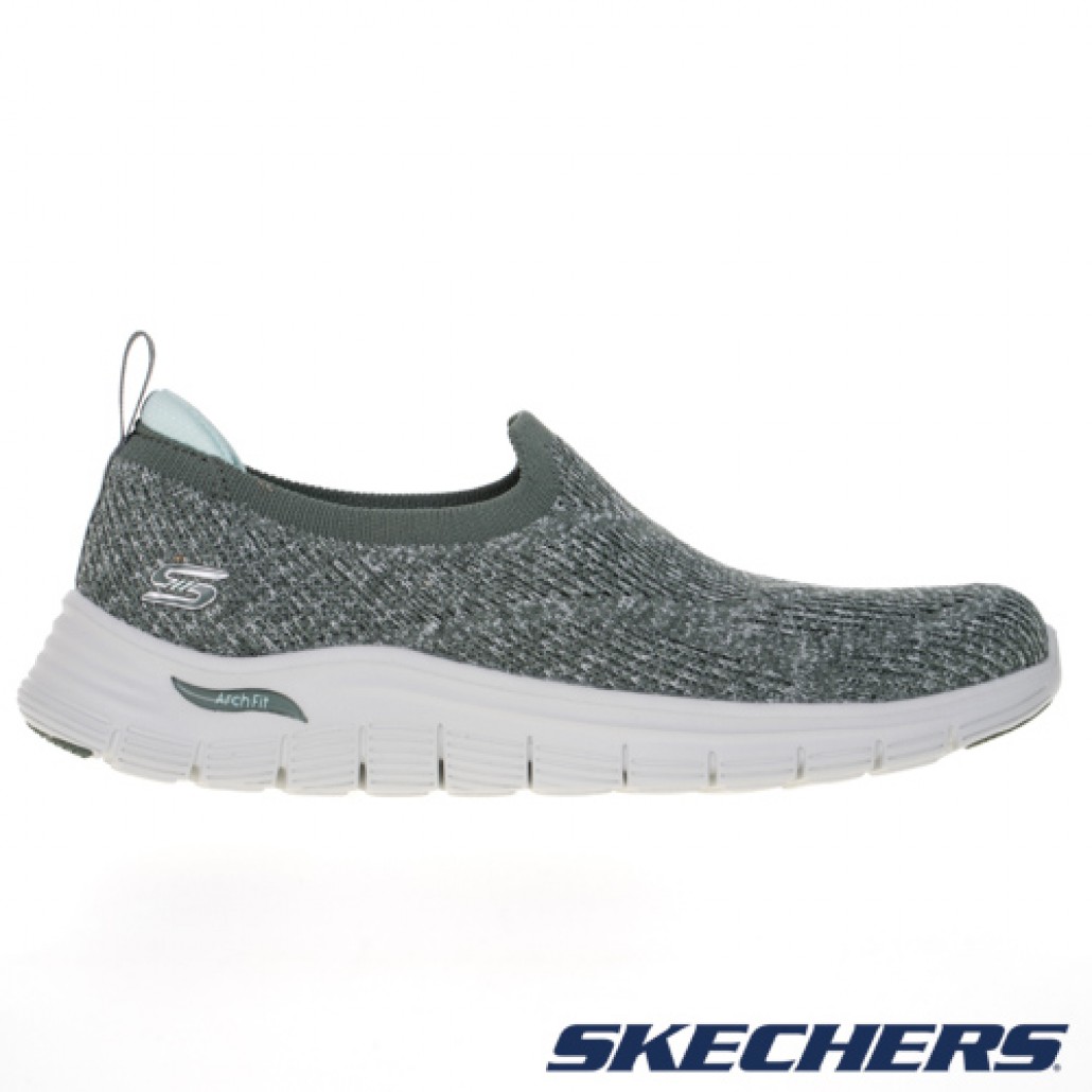 skechers_20221204224050_206923.jpg