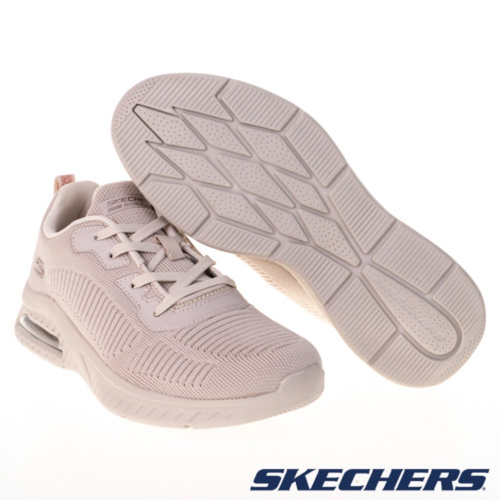 skechers_20221227173602_360875.jpg