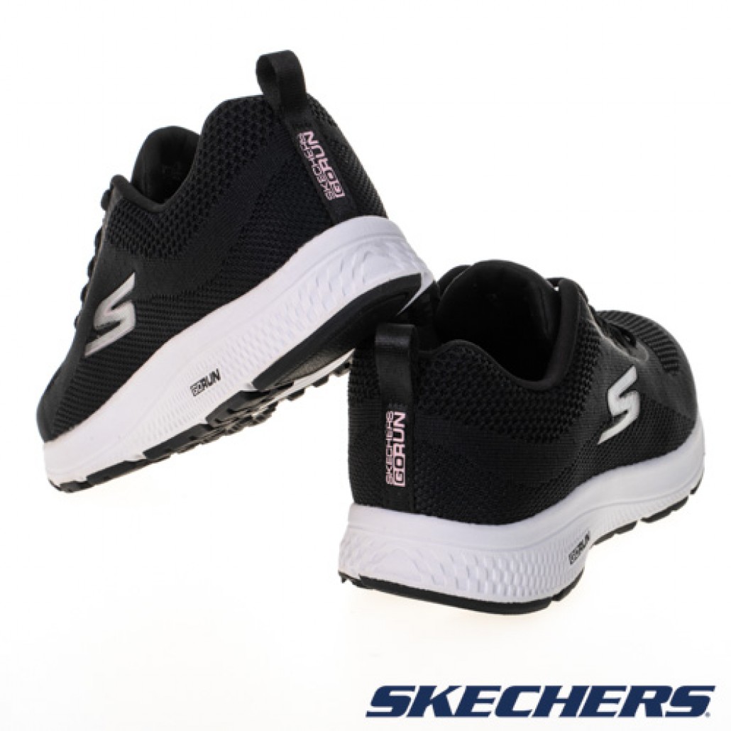 skechers_20221227173606_965228.jpg