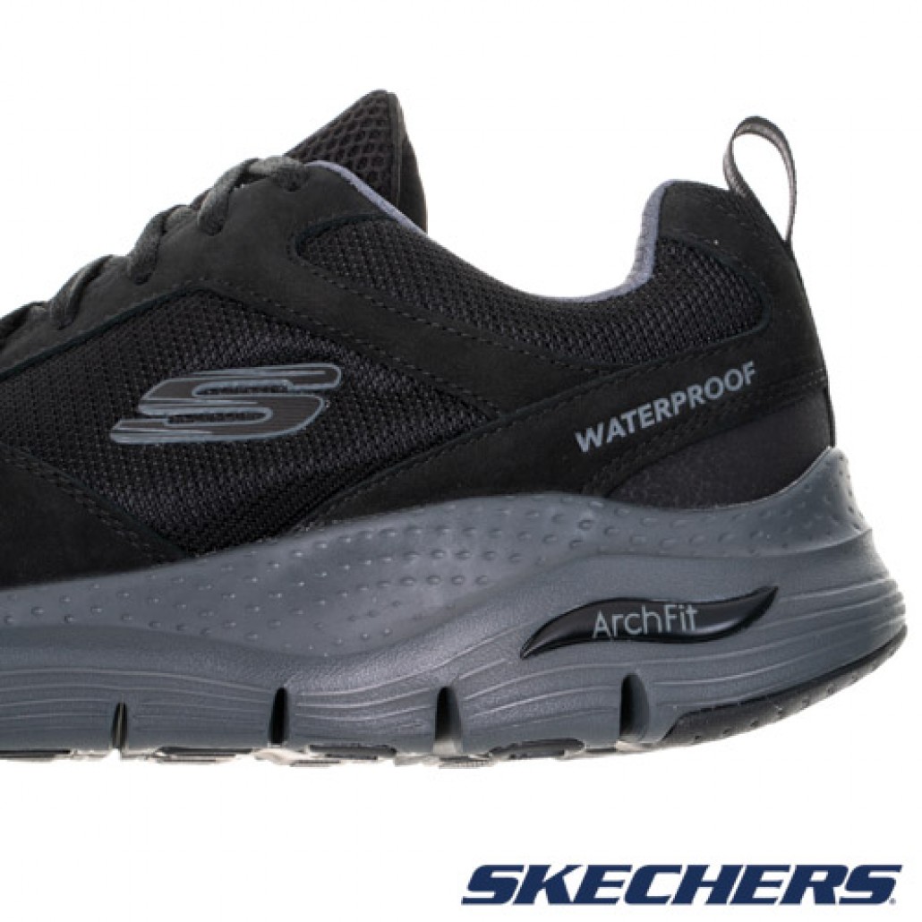 skechers_20221227173624_342297.jpg