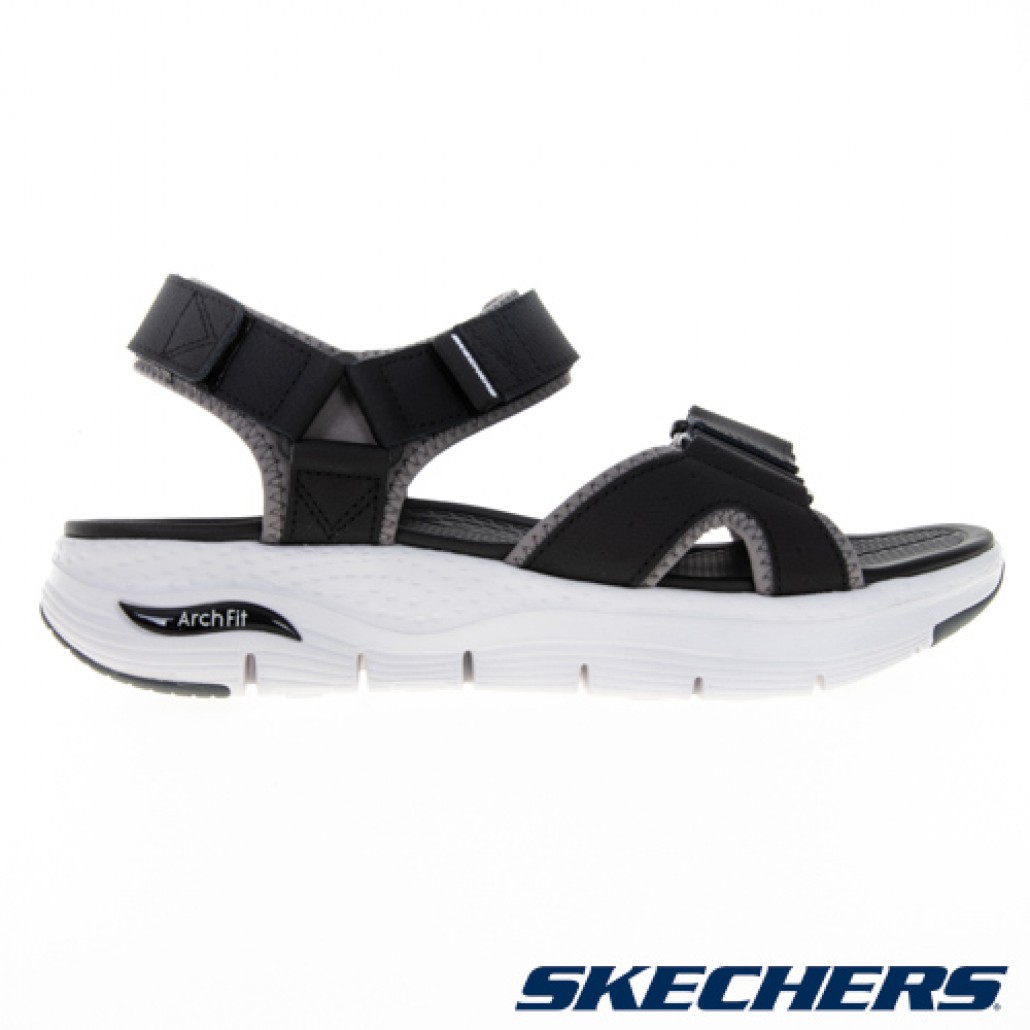 skechers_20230408002728_242776.jpg