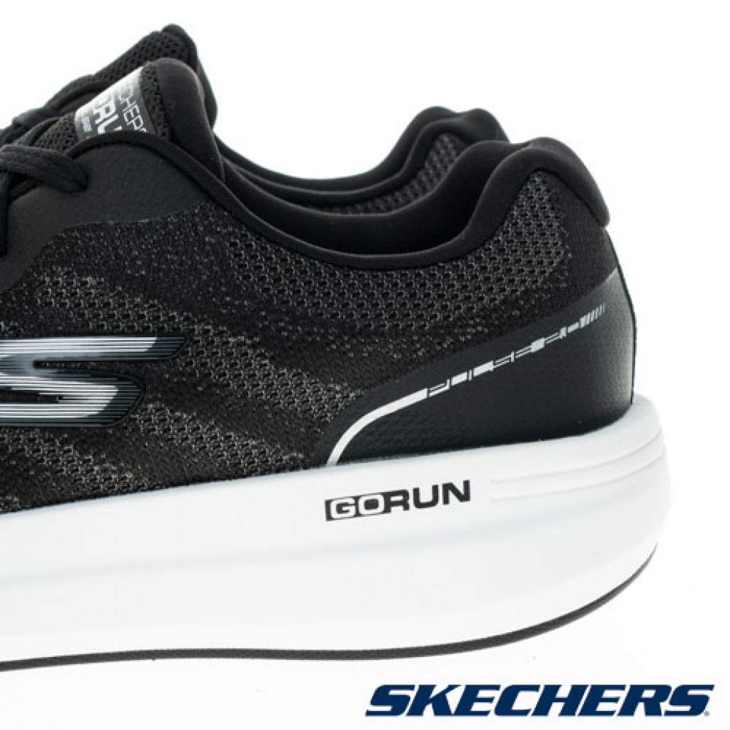 skechers_20230718101748_357945.JPG