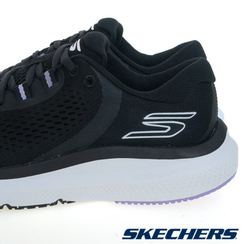 skechers_20230802181900_207262.jpg