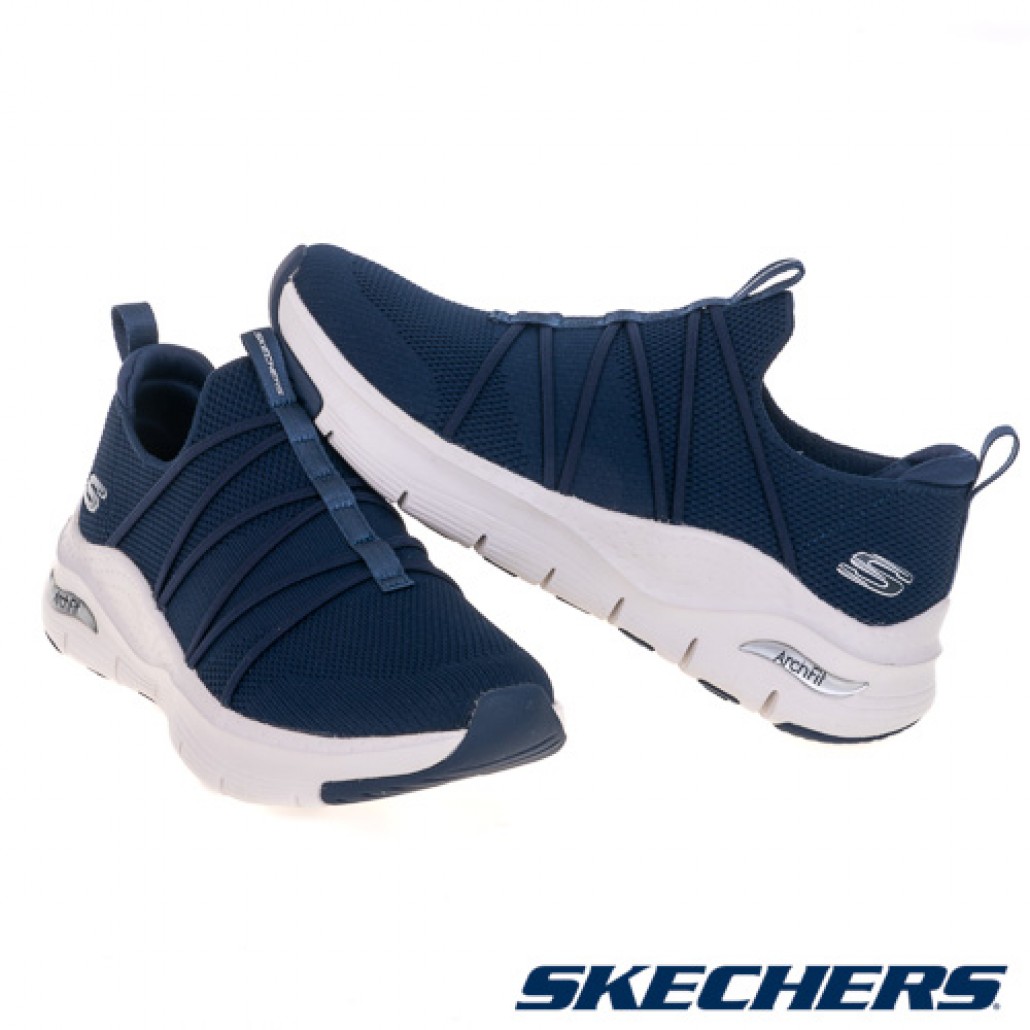 skechers_20230923163446_545509.jpg