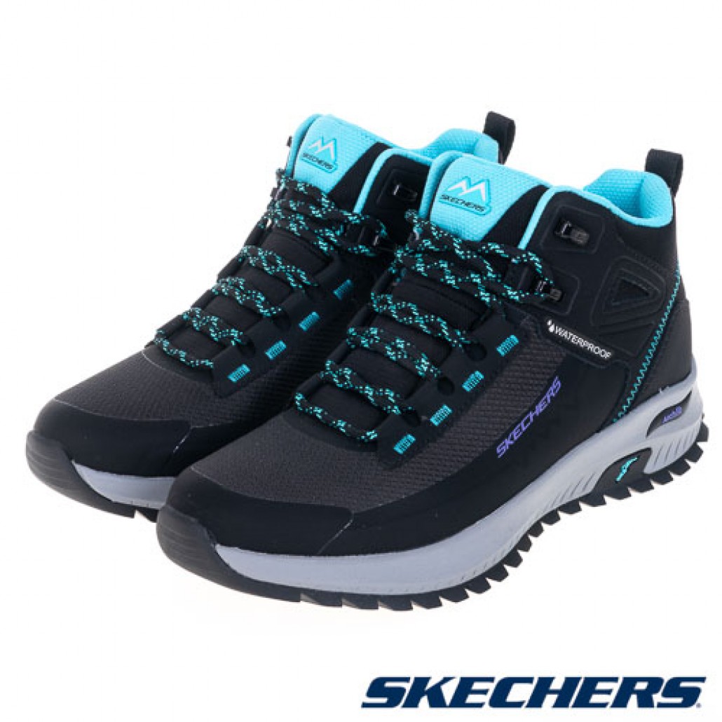 skechers_20230923163448_994072.jpg