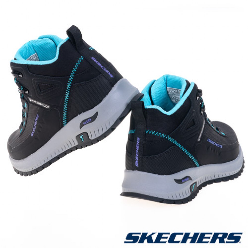 skechers_20230923163450_974459.jpg