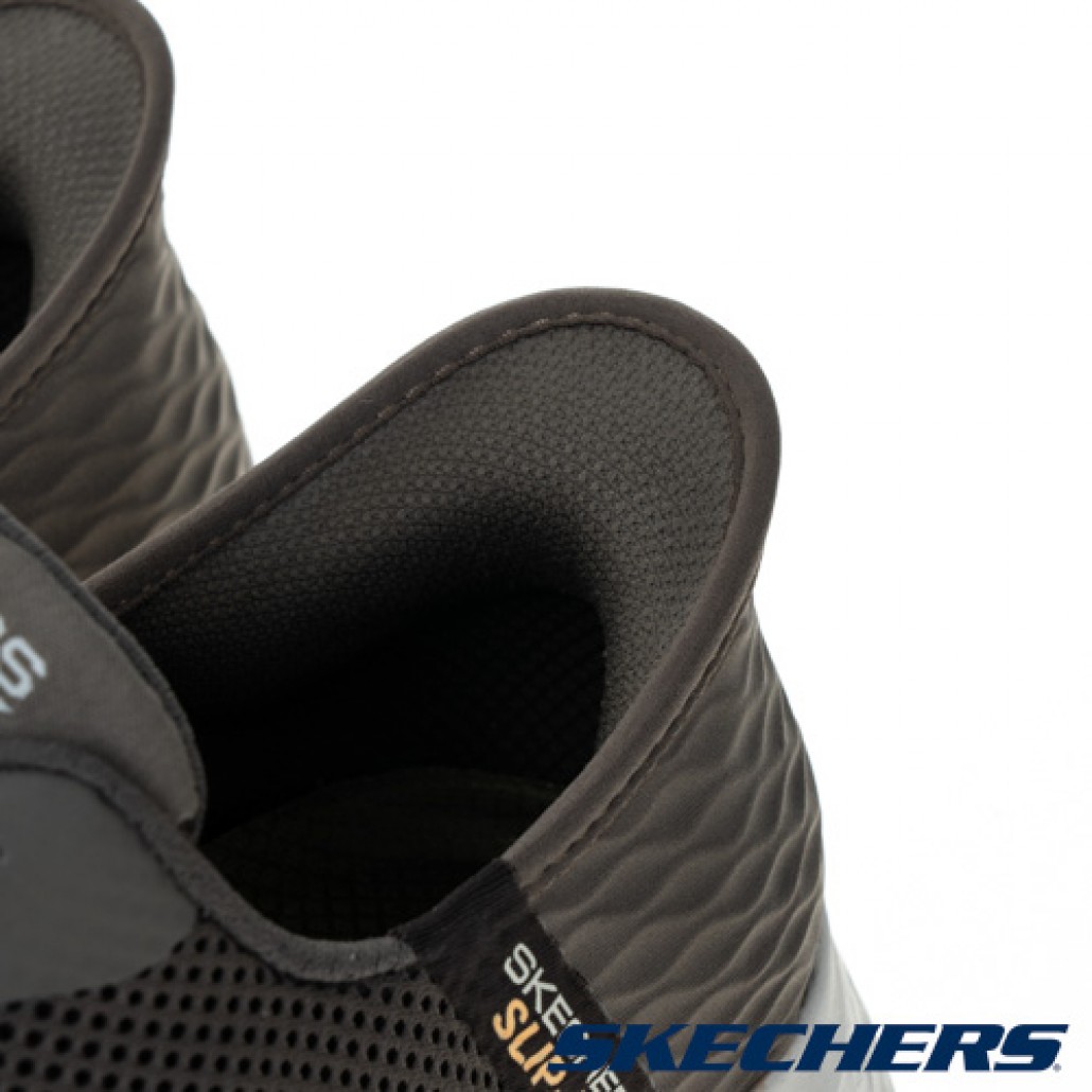 skechers_20231031172933_527666.jpg